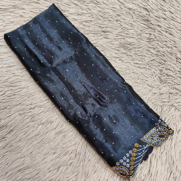 Satin Fabric Heavy Hijabs | HJ06